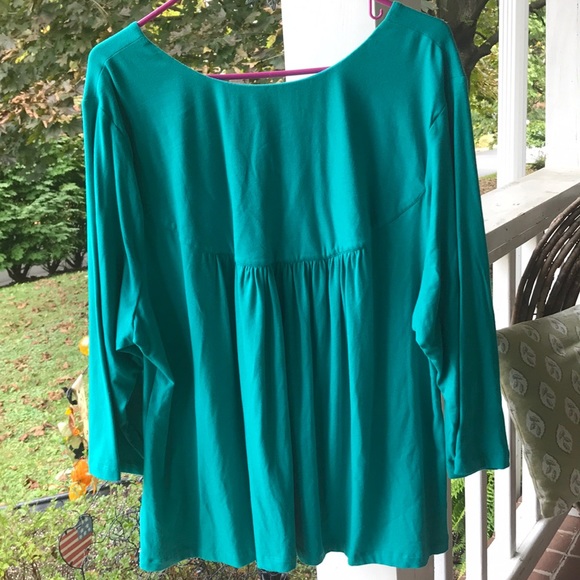 Motto Jewel Tone Cyan Floral Flocked Tunic 2X - Picture 3 of 3